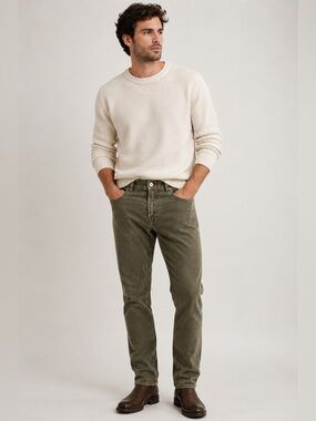 Quiksilver Men’s Olive Green Corduroy Pants Straight Tapered Fit Size 28